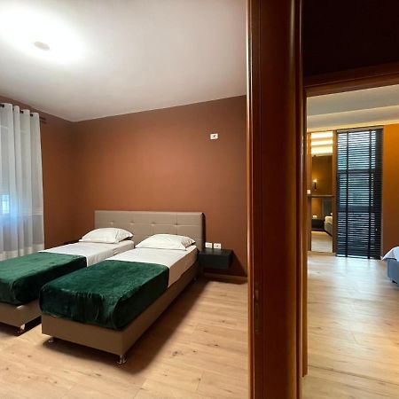 The Brownie Apartment Vlorë エクステリア 写真