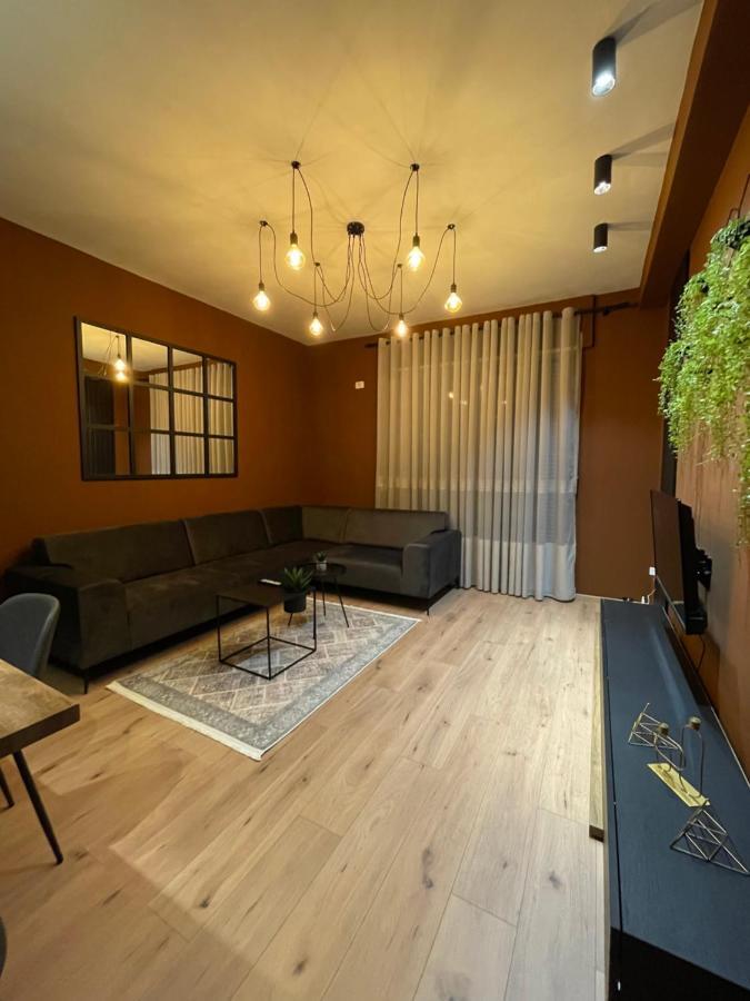 The Brownie Apartment Vlorë エクステリア 写真